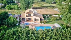 Villa Lefki